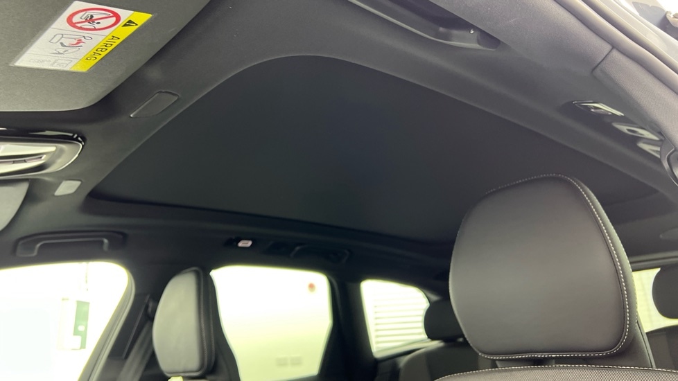 Used Volvo XC60 2021 for sale - 77060724: Photo 51