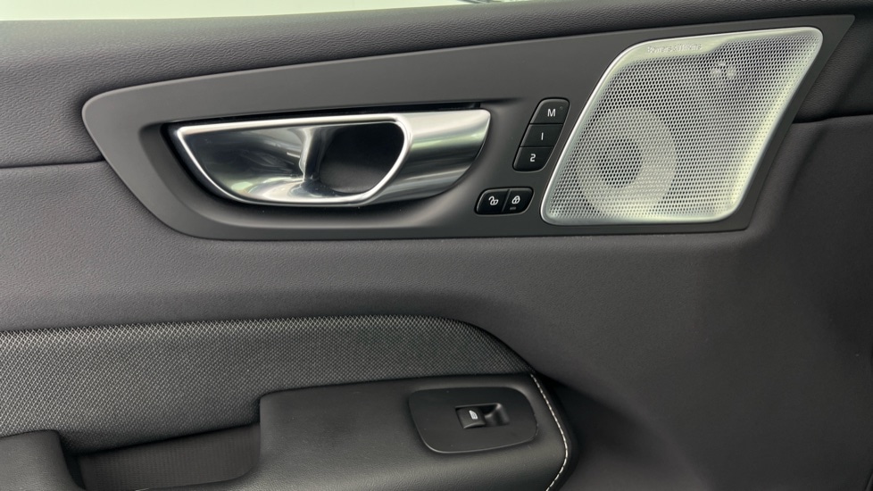 Used Volvo XC60 2021 for sale - 77060724: Photo 55