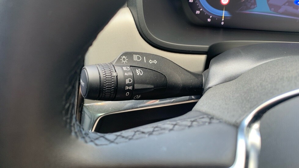 Used Volvo V90 2025 for sale - 75441429: Photo 19