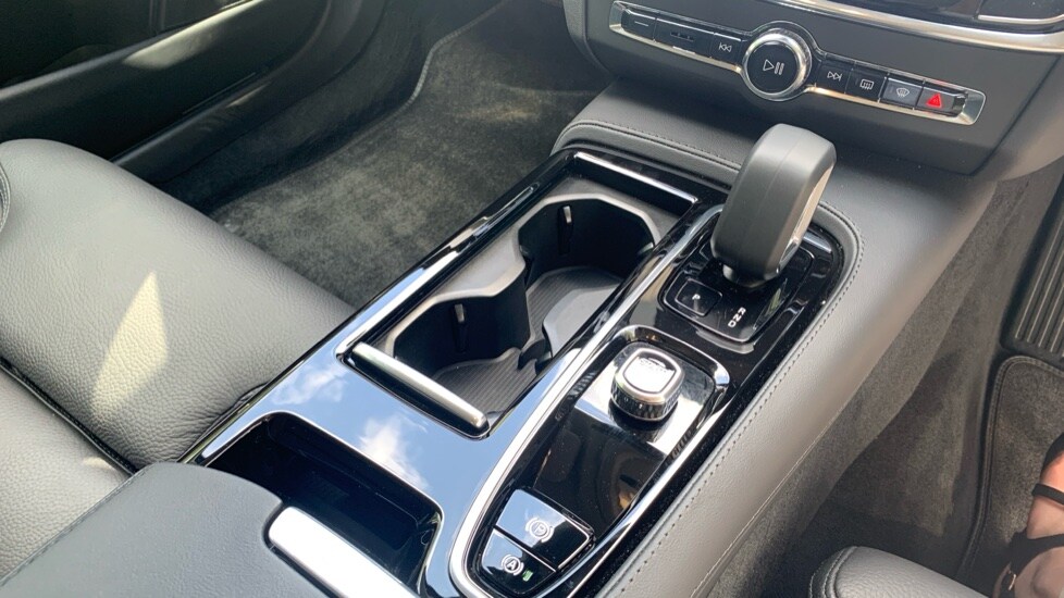 Used Volvo V90 2025 for sale - 75441429: Photo 36