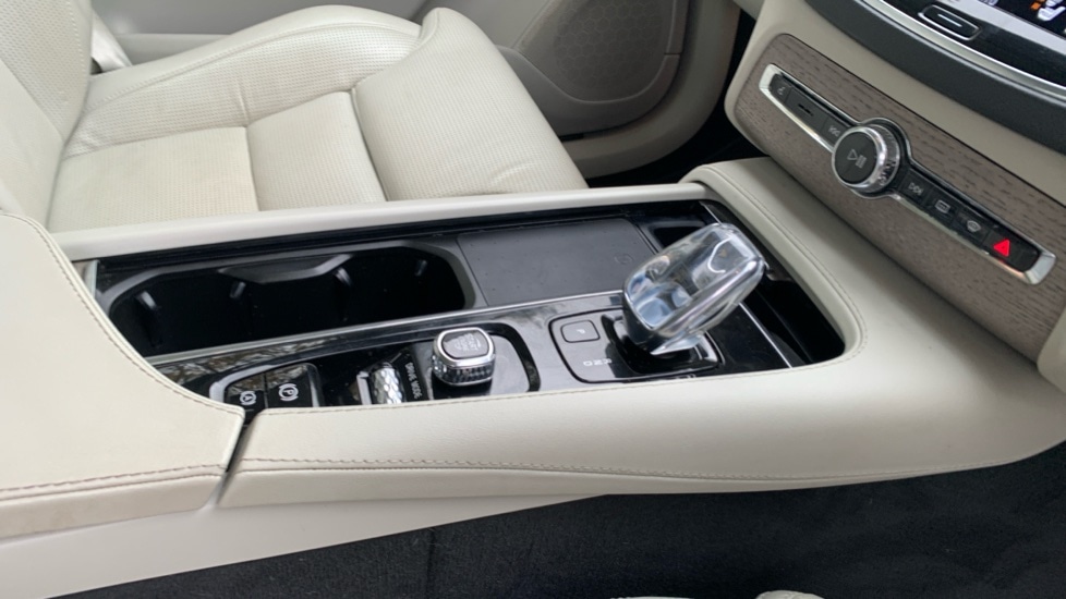 Used Volvo XC90 2021 for sale - 76442052: Photo 42