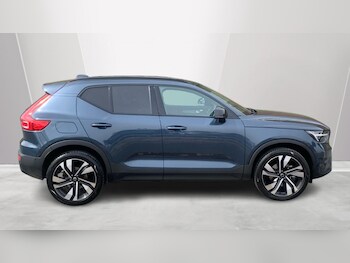 Used Volvo XC40 2025 for sale - 78022249: Photo