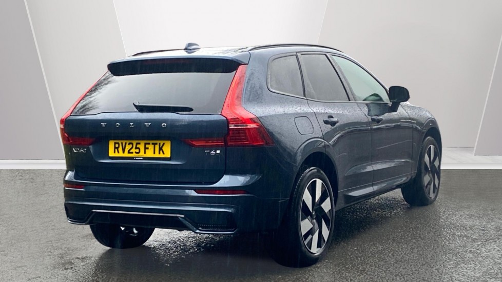 Used Volvo XC60 2025 for sale - 77526113: Photo 2