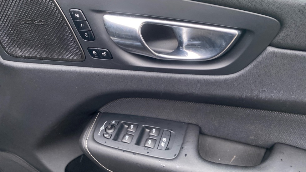 Used Volvo XC60 2025 for sale - 77526113: Photo 34