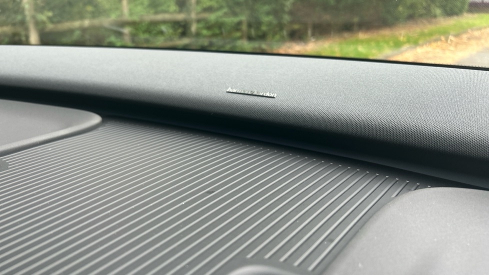 Used Volvo EX30 2025 for sale - 76447310: Photo 25