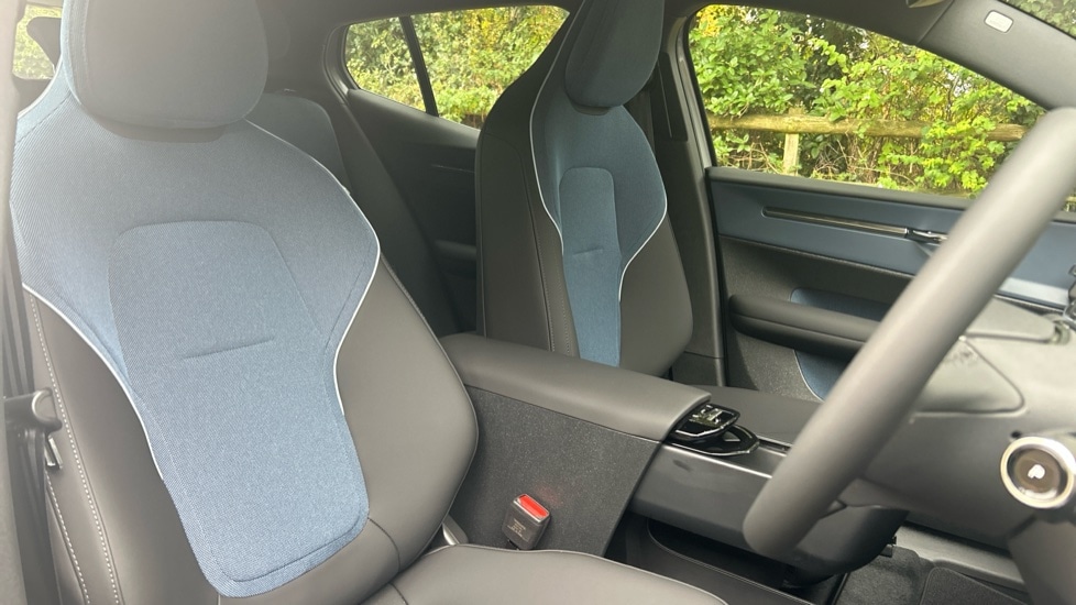 Used Volvo EX30 2025 for sale - 76447310: Photo 31