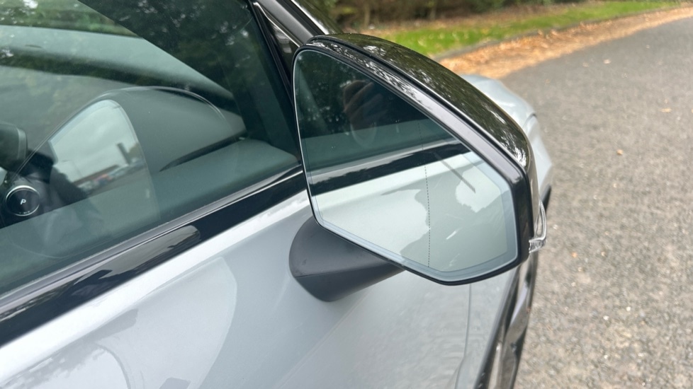 Used Volvo EX30 2025 for sale - 76447310: Photo 32