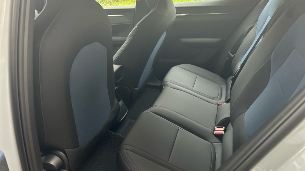 Used Volvo EX30 2025 for sale - 76447310: Photo 33