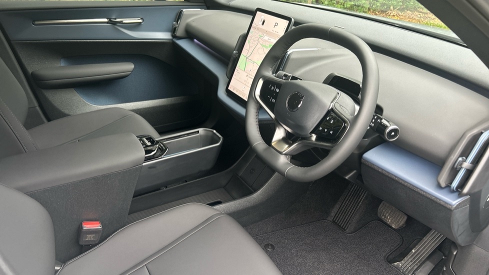 Used Volvo EX30 2025 for sale - 76447310: Photo 4