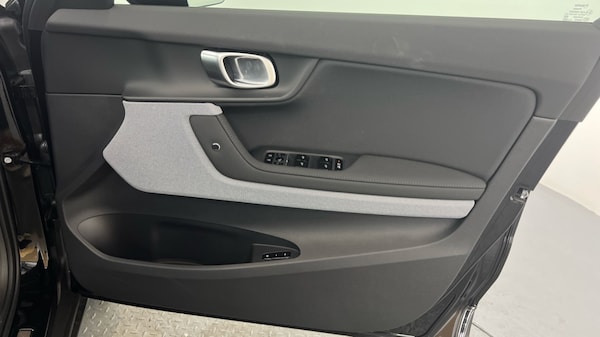 Used Polestar Polestar 2 2025 for sale - 75441407: Photo 33