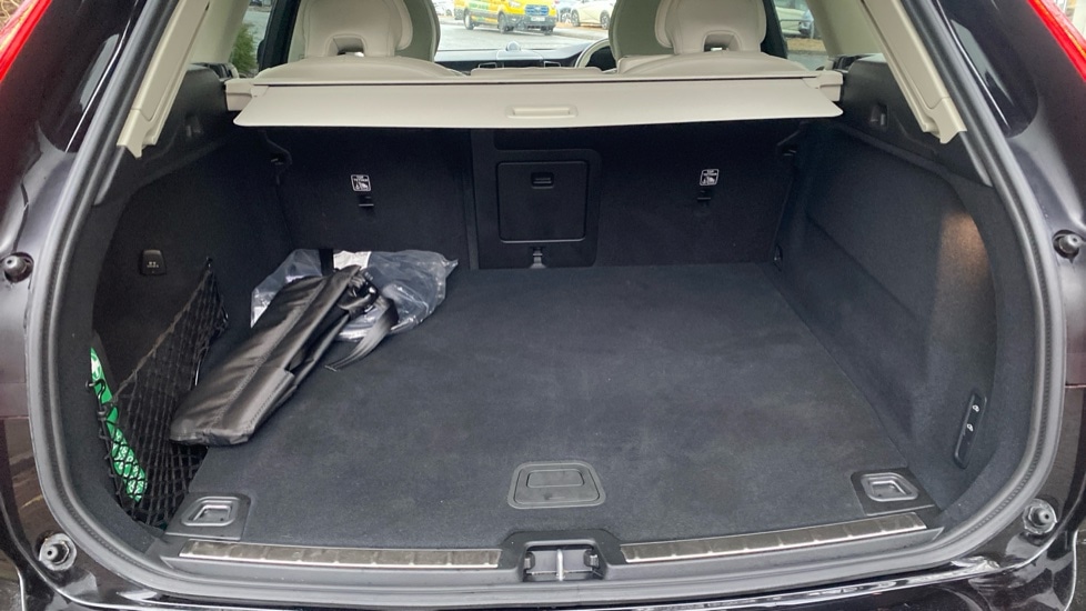 Used Volvo XC60 2025 for sale - 77373023: Photo 14