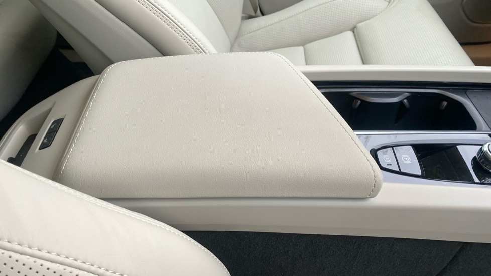 Used Volvo XC60 2025 for sale - 77373023: Photo 38