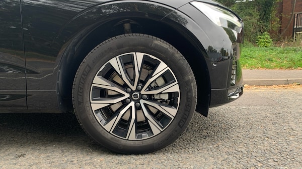 Used Volvo XC60 2025 for sale - 76154968: Photo 9