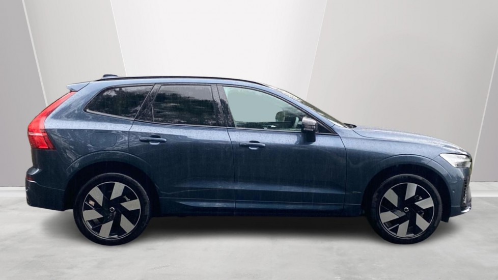 Used Volvo XC60 2025 for sale - 77899006: Photo 3