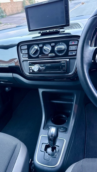 Used Volkswagen up! 2025 for sale - 76768947: Photo 10