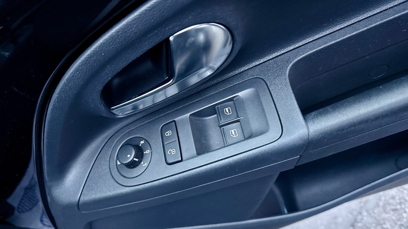 Used Volkswagen up! 2025 for sale - 76768947: Photo 11