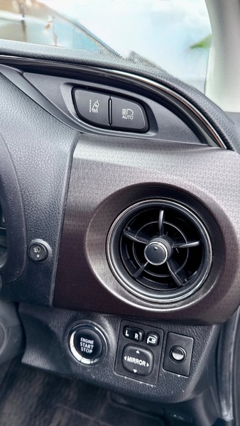 Used Toyota Vitz 2015 for sale - 76093072: Photo 13