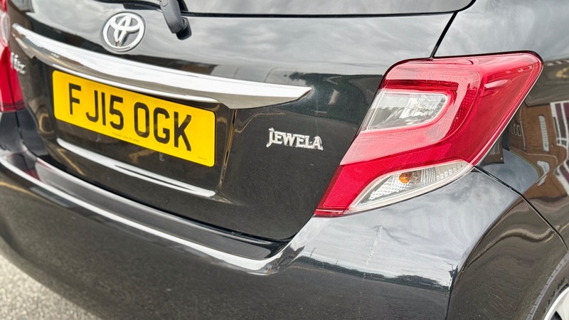 Used Toyota Vitz 2015 for sale - 76093072: Photo 20