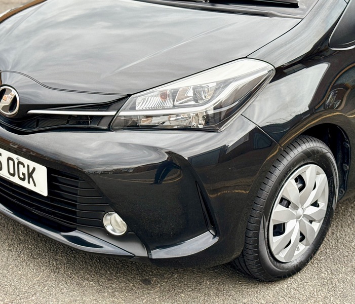 Used Toyota Vitz 2015 for sale - 76093072: Photo 26