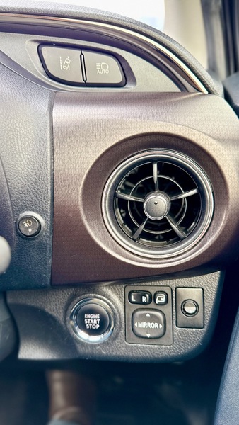 Used Toyota Vitz 2015 for sale - 76093072: Photo 29