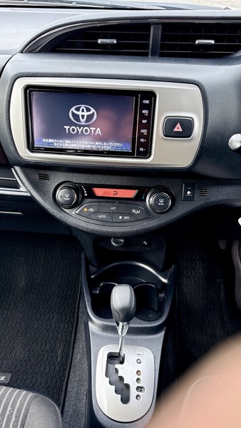 Used Toyota Vitz 2015 for sale - 76093072: Photo 30