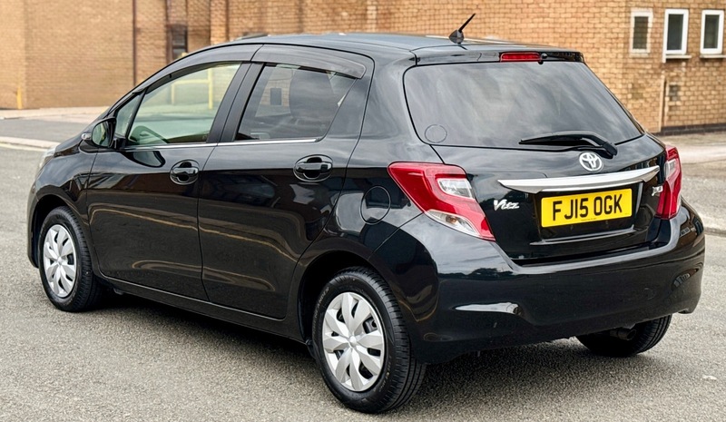 Used Toyota Vitz 2015 for sale - 76093072: Photo 6
