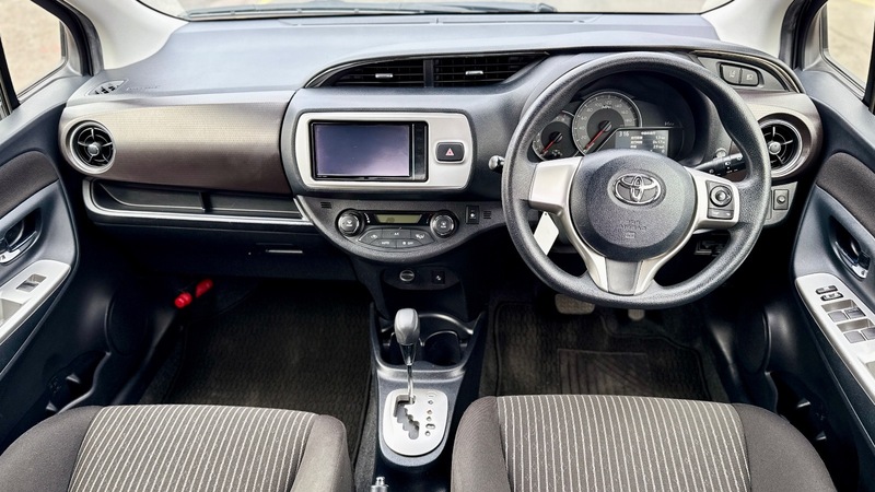 Used Toyota Vitz 2015 for sale - 76093072: Photo 9