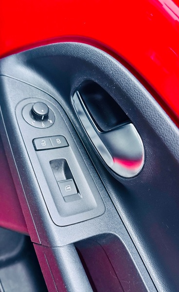 Used Volkswagen up! 2025 for sale - 77072890: Photo 18