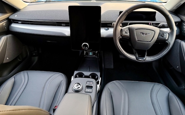 Used Ford Mustang 2023 for sale - 75643189: Photo 23
