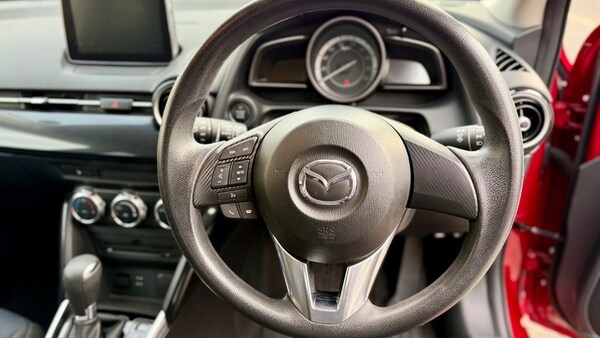 Used Mazda Demio 2016 for sale - 75616744: Photo 14