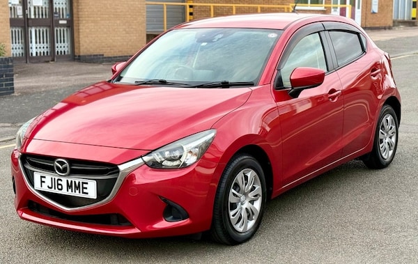 Used Mazda Demio 2016 for sale - 75616744: Photo 4