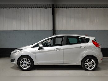 Used Ford Fiesta 2015 for sale - 78421767: Photo