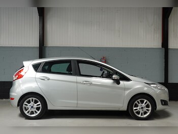 Used Ford Fiesta 2015 for sale - 78421767: Photo
