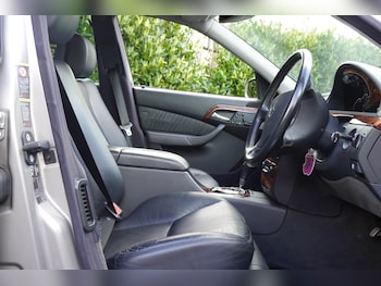 Used Mercedes-Benz S Class 2005 for sale - 78933438: Photo