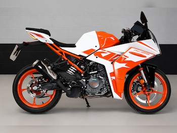 Used KTM RC 2023 for sale - bike-79369661: Photo