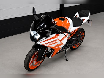 Used KTM RC 2023 for sale - bike-79369661: Photo