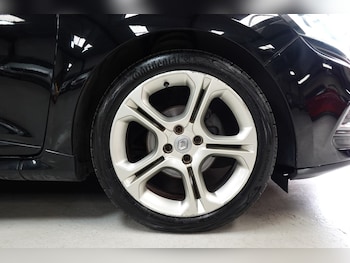Used Renault Clio 2017 for sale - 79115598: Photo