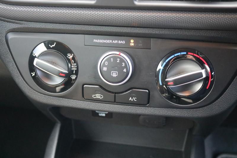 Used Hyundai i10 2022 for sale - 76835482: Photo 17