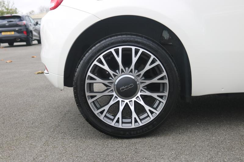 Used Fiat 500 2021 for sale - 76154172: Photo 9