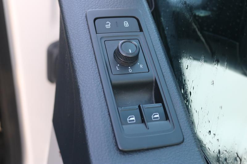 Used Volkswagen Transporter 2019 for sale - 76948997: Photo 12