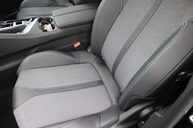 Used Peugeot 3008 2023 for sale - 77326849: Photo 22