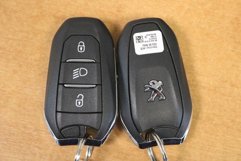 Used Peugeot 3008 2023 for sale - 77326849: Photo 24