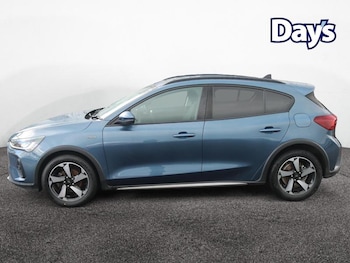 Used Ford Focus 2022 for sale - 76508168: Photo