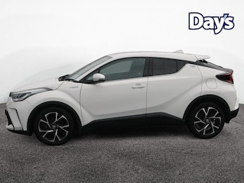 Used Toyota C-HR 2021 for sale - 76046531: Photo