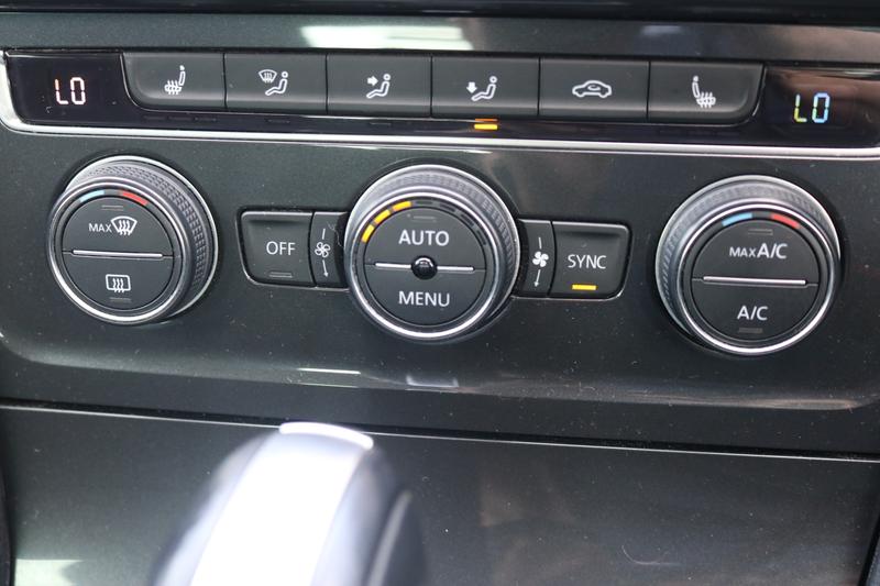 Used Volkswagen Golf 2020 for sale - 77844782: Photo 17