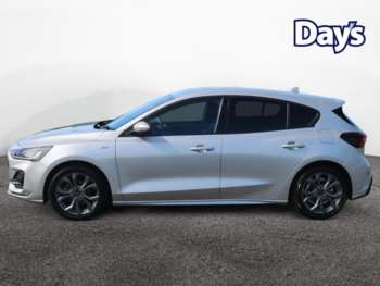 Used Ford Focus 2022 for sale - 74210047: Photo