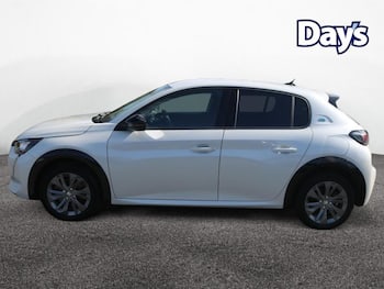 Used Peugeot E-208 2022 for sale - 79762333: Photo