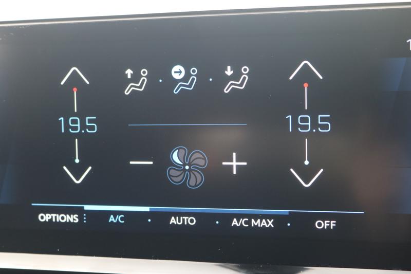 Used Peugeot 3008 2023 for sale - 76154147: Photo 18