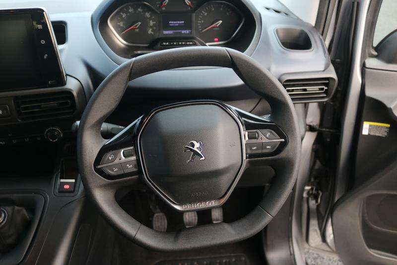 Used Peugeot Rifter 2023 for sale - 76557424: Photo 13