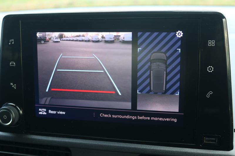 Used Peugeot Rifter 2023 for sale - 76557424: Photo 16